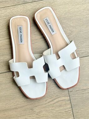 Steve Madden White Cutout Slide Sandals 7.5